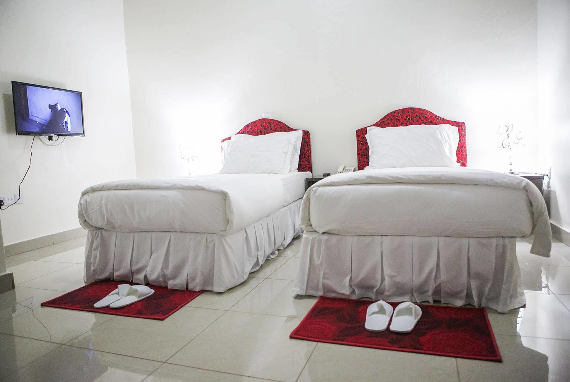 St Augustine Apartment & Hotel Kigali Esterno foto